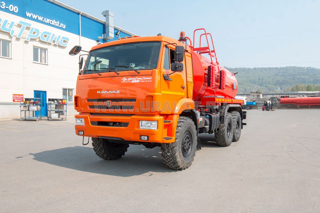 Автоцистерна АКН-10T КО УСТ 5453 Камаз 43118-50 термос, сп.м., доработка под ДОПОГ, ревизионный люк