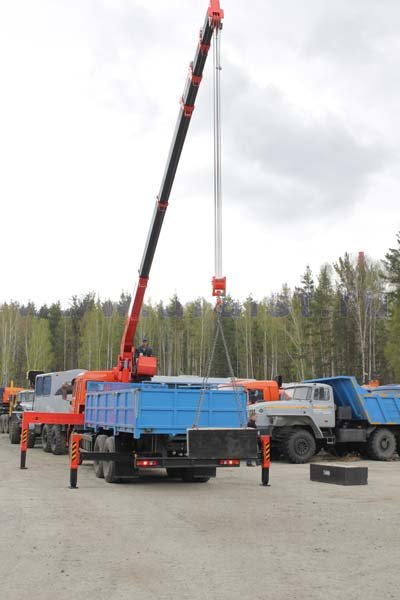 Бортовой Камаз 65115 с КМУ Kanglim