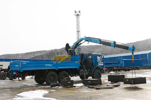 Бортовой Камаз 43118