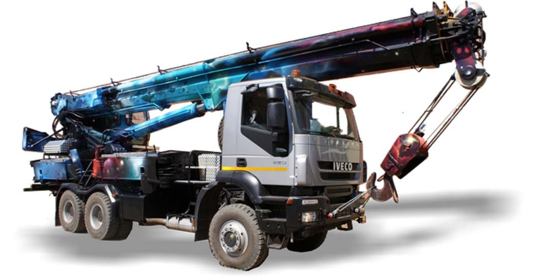 Автокран Челябинец КС-65717-34 на шасси IVECO Trakker