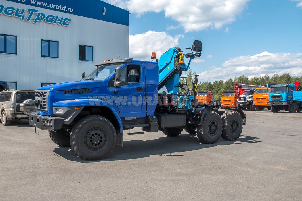 Тягач Урал NEXT с КМУ ИМ-150