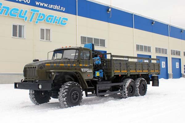 Бортовой Урал с краном-манипулятором ИМ-55
