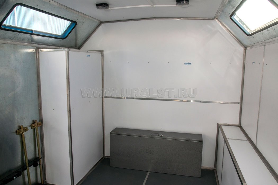 Ремонтный отсек АРС Урал 4320