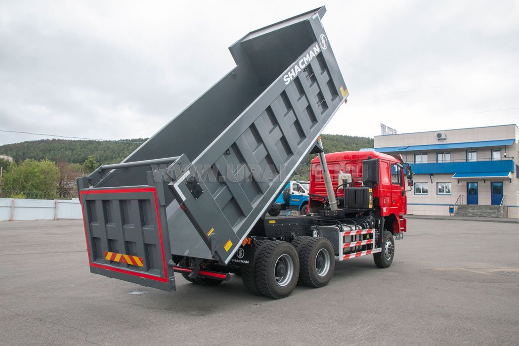 Самосвал Shacman SX3258DТ385 F3000
