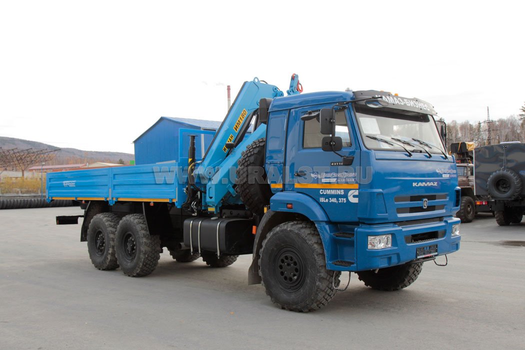 Автомобиль бортовой Камаз 43118 (Cummins) с краном-манипулятором ИМ-180