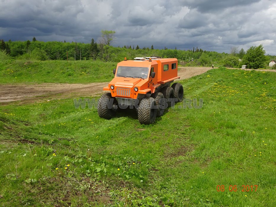 Снегоболотоход БОРЕЙ-3301