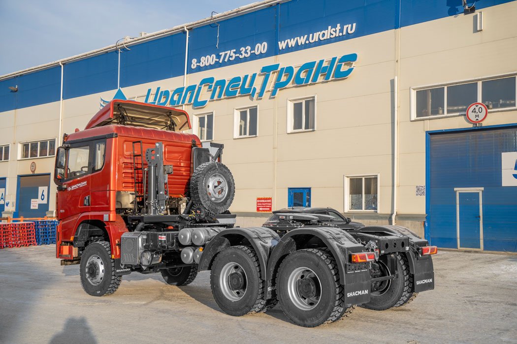 Седельный тягач УСТ 5453 SHACMAN (ШАКМАН) SX42586V385 (6х6), шины 315/80R22,5, ССУ 1560, ДОПОГ