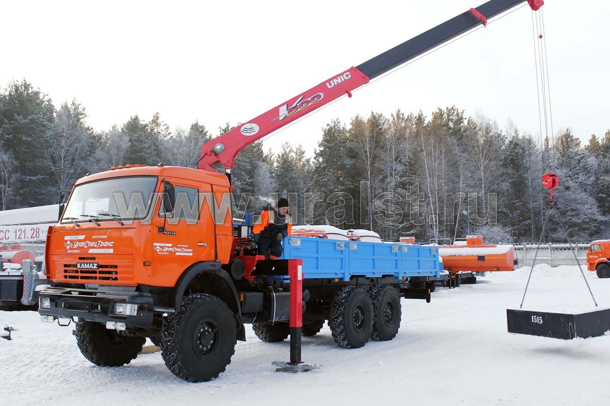 Бортовой Камаз с КМУ UNIC-503