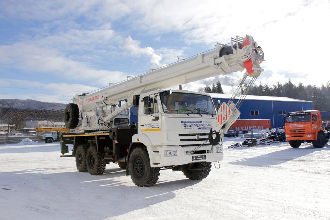 Автокран Челябинец КС-55732 25 тонн 32,7 м Камаз 43118-46