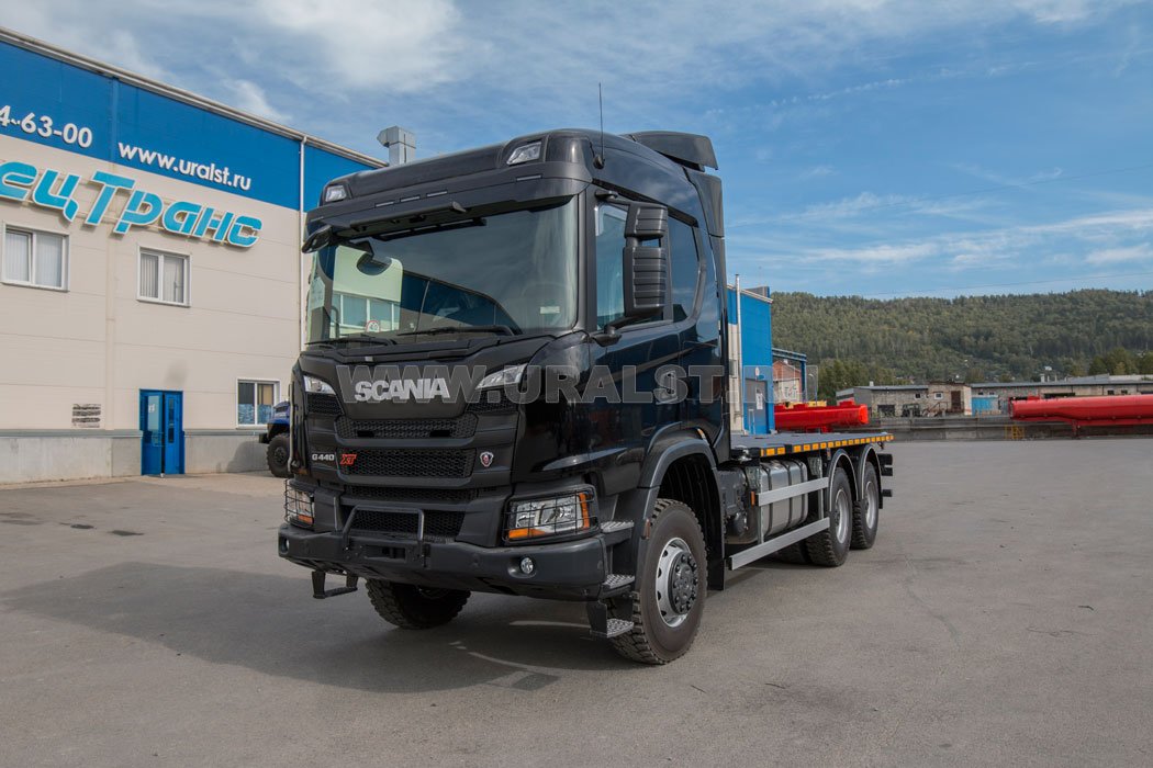 Контейнеровоз УСТ 5453SF SCANIA СG 440 6x6
