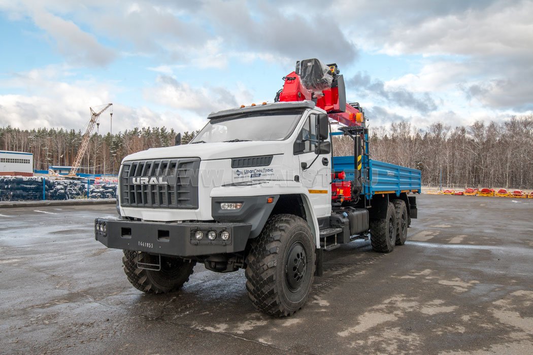 Автомобиль бортовой с КМУ ИТ-180 (тросовый) УСТ 5452У Урал NEXT 4320-72Е5