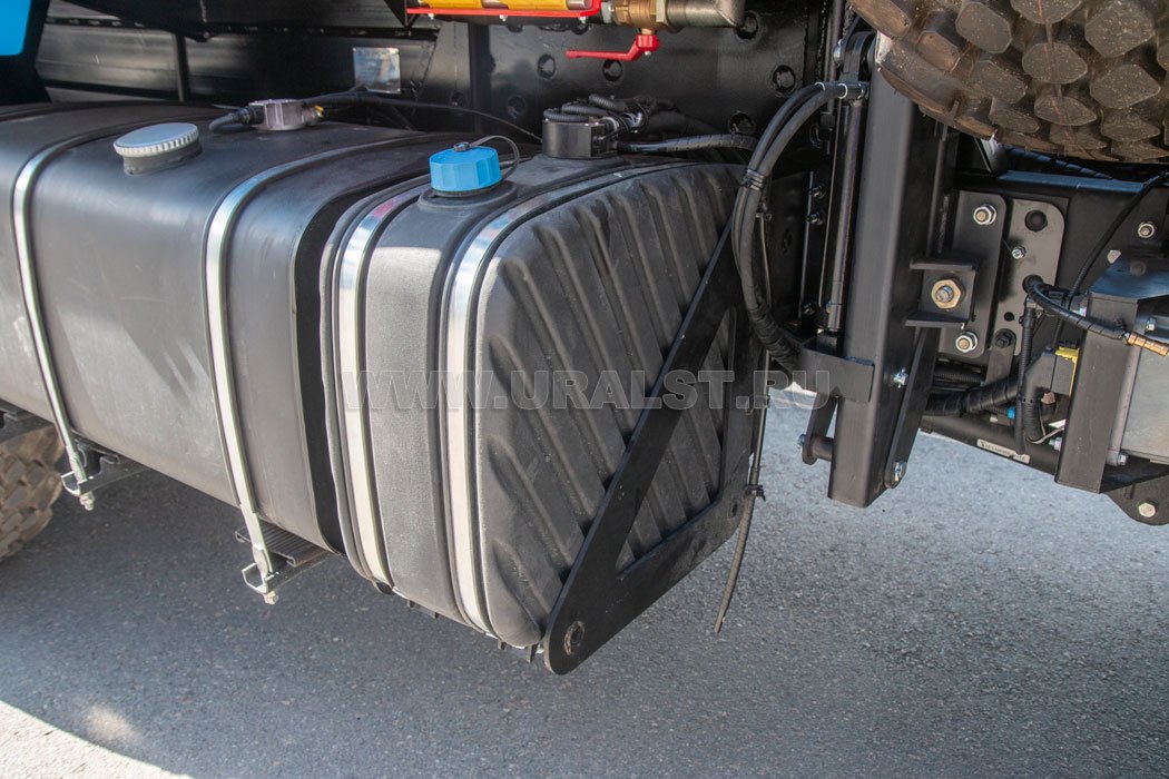 Автомобиль бортовой Камаз 43118-50 с КМУ ИТ-150