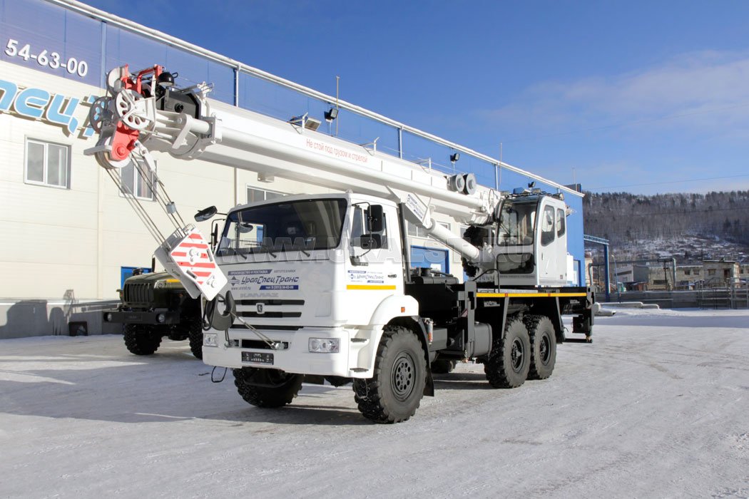 Автокран Челябинец КС-55732 25 тонн 32,7 м Камаз 43118-46
