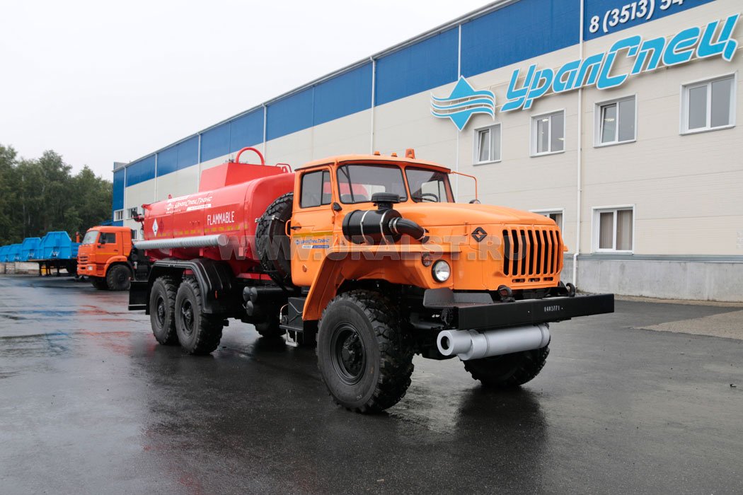 Автотопливозаправщик АТЗ-12Б УСТ-5453