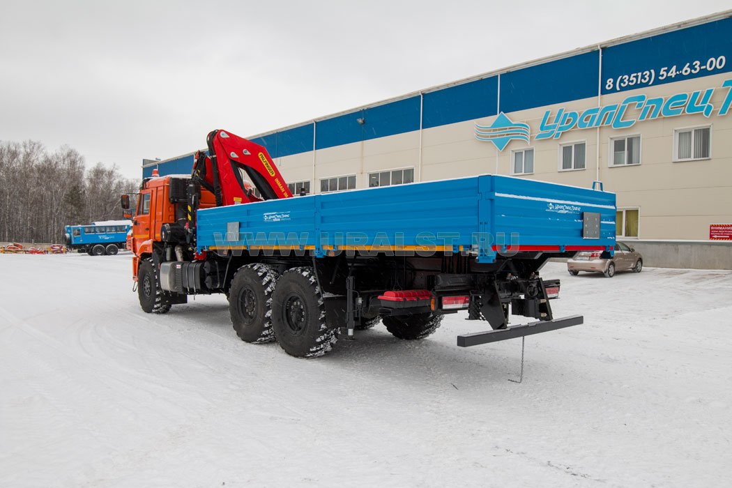 Автомобиль бортовой контейнеровоз с КМУ ИМ-320 УСТ-54531J Камаз 43118-50  сп.м
