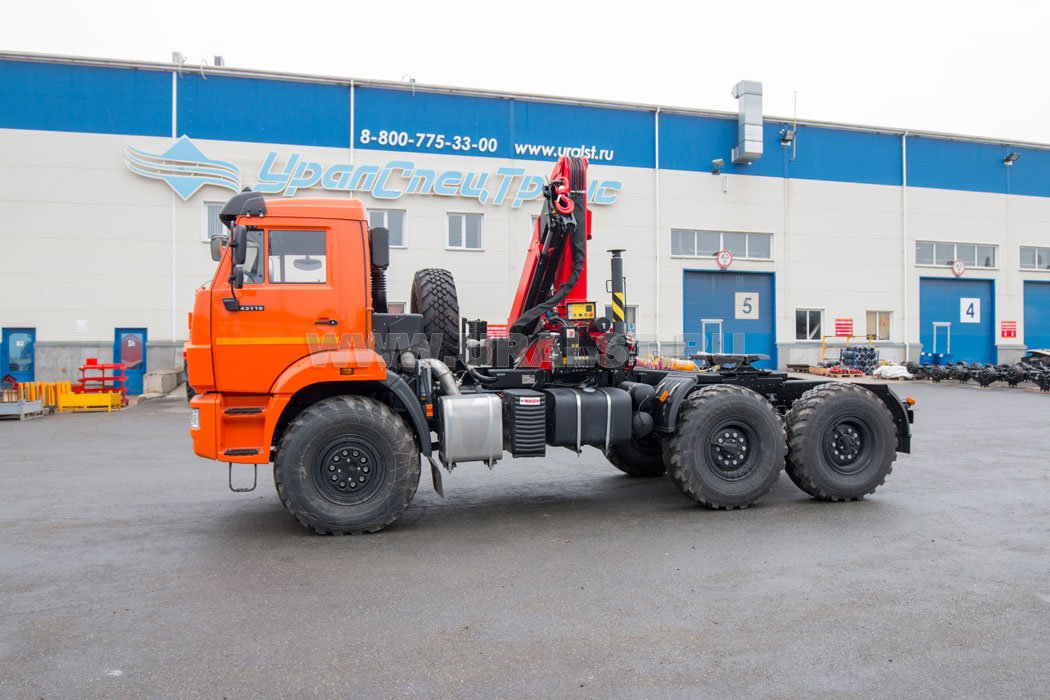 Седельный тягач с КМУ ИМ-150N УСТ 5453 Камаз 43118