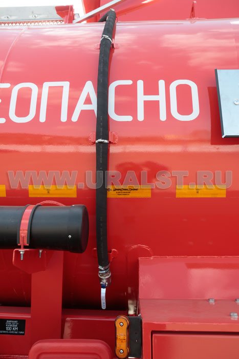 Слив из эколгического короба