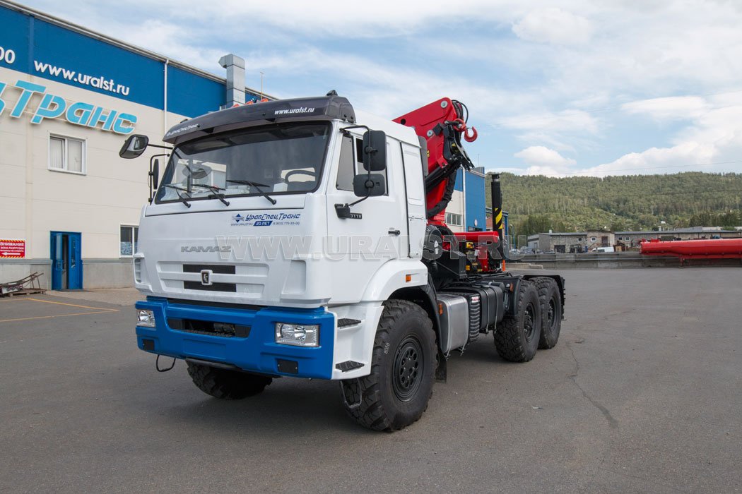 Седельный тягач с КМУ ИМ-320 УСТ 5453 Камаз 43118 сп.м.