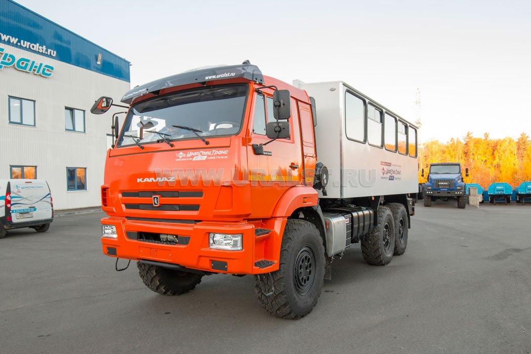 Автобус вахтовый 22 комфорт УСТ 54535 Камаз 43118-50 сп.м