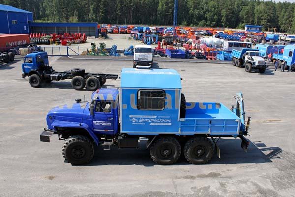 Урал 4320 ГПА с кран манипулятором