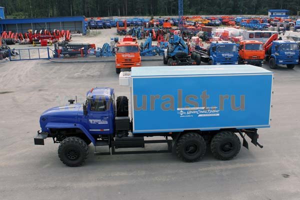 Автофургон Урал