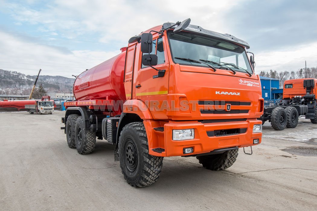 Автоцистерна вакуумная коммунальная МВ-10 КО УСТ 5453 Камаз 43118-50 сп.м.