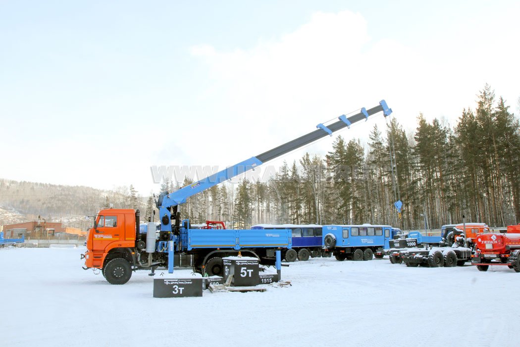 Бортовой Камаз 65225-43 с КМУ DongYang SS2725LB