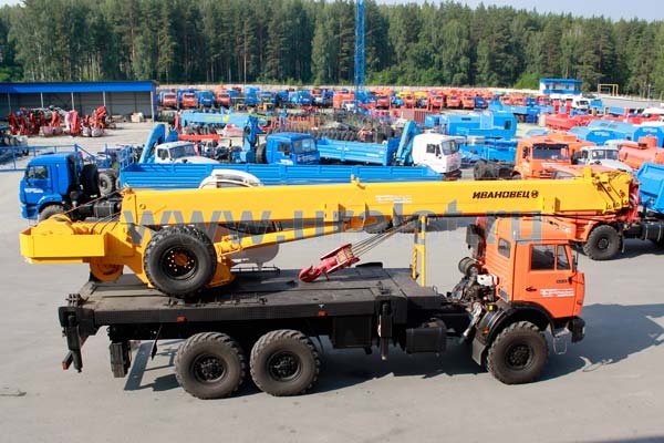 Автокран Ивановец КС-45717К-3Р