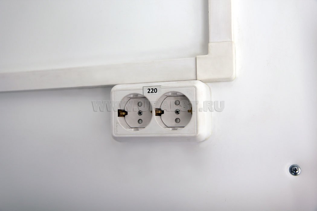 Розетка 220V