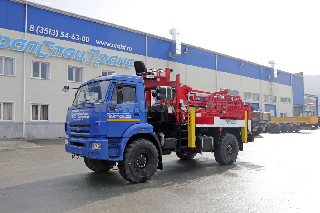 Бурильно-крановая машина Камаз 43502-45 с буром и КМУ Kanglim KDC 5600
