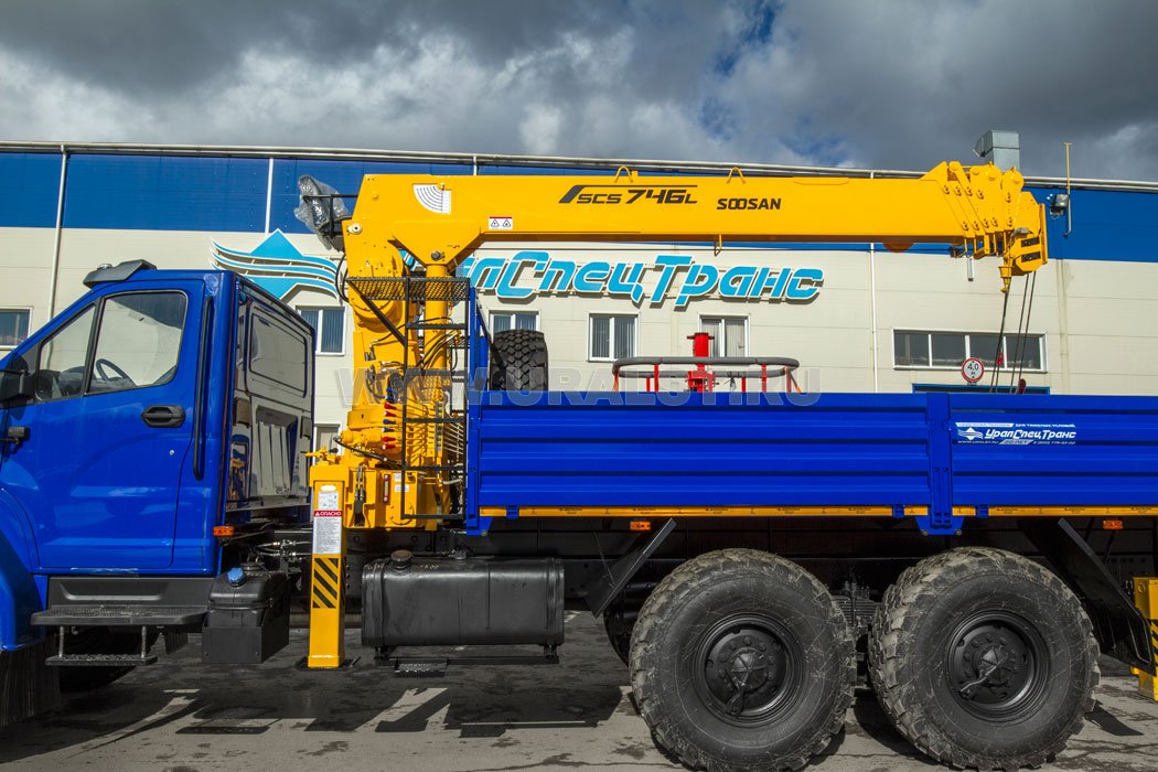 КМУ SOOSAN SCS746 L