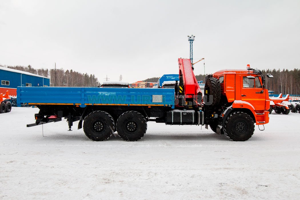 Автомобиль бортовой контейнеровоз с КМУ ИМ-320 УСТ-54531J Камаз 43118-50  сп.м