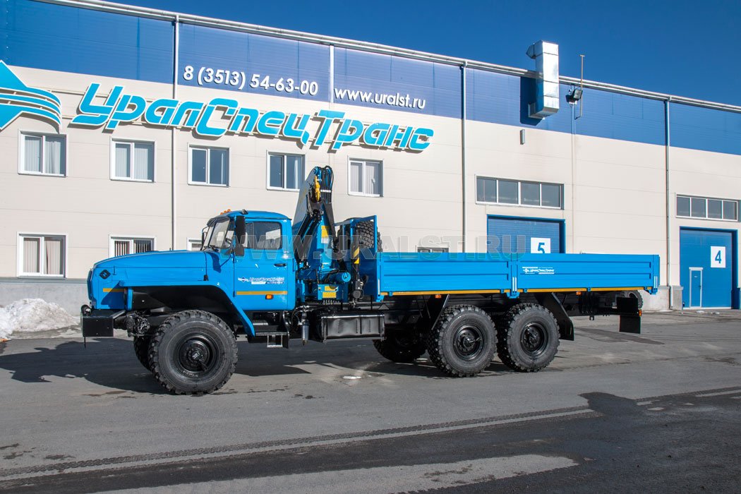 Вариант исполнения бортового автомобиля Урал 4320-60 с КМУ ИМ-150 управление с земли