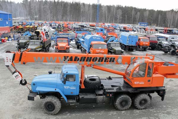 Автокран МКТ-25.5