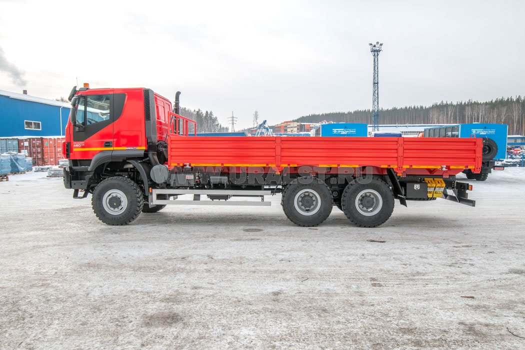 Контейнеровоз IVECO-AMT TRAKKER AT380T45W (навесное оборудование)