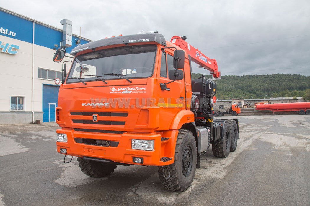 Седельный тягач с КМУ KS-2056 УСТ 5453 Камаз-43118-50 сп.м