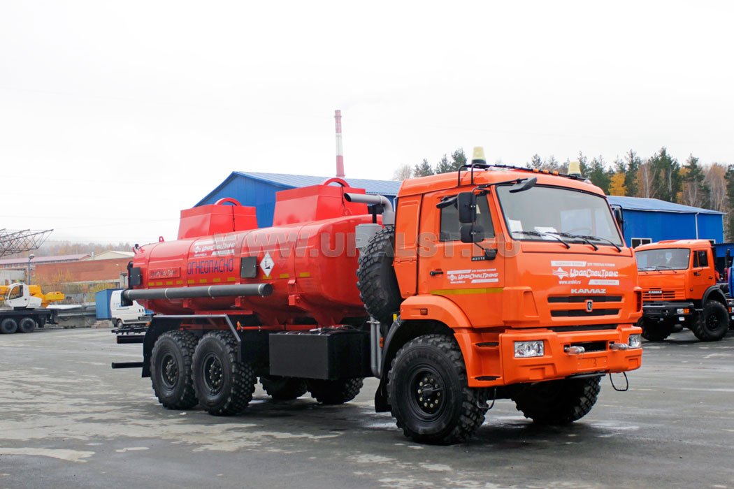 Автотопливозаправщик