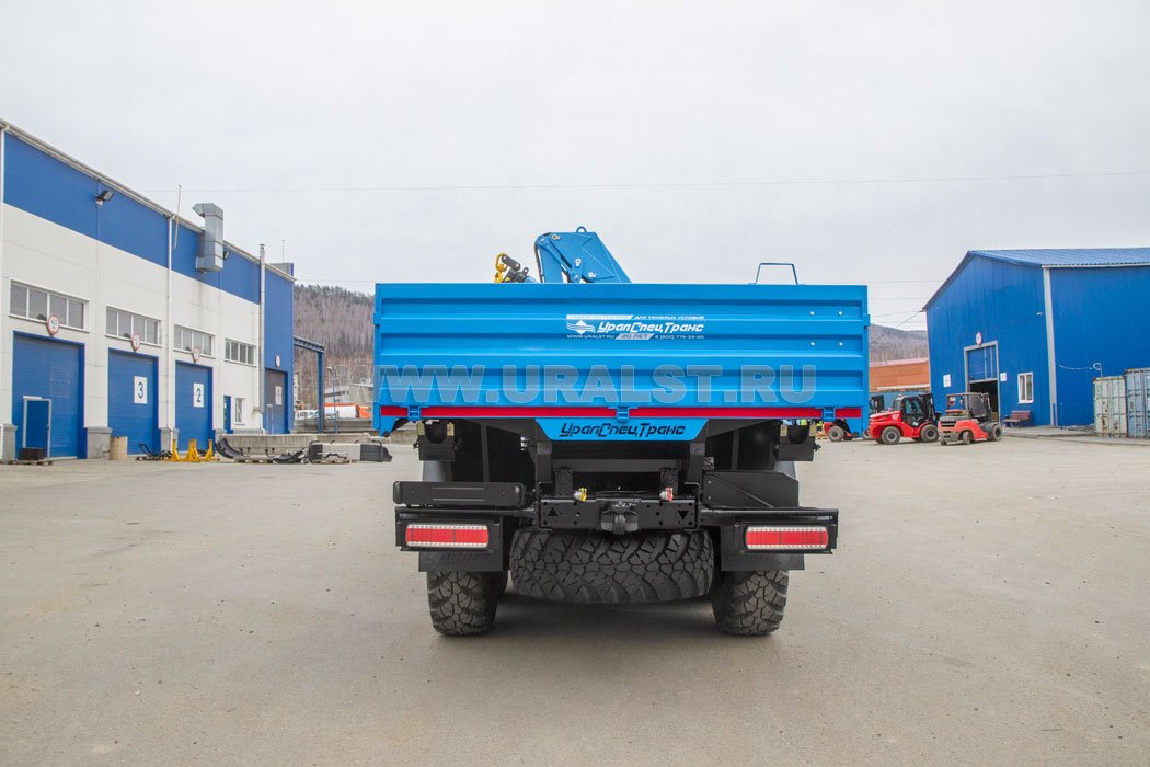 Бортовой автомобиль с КМУ ИМ-95 УСТ 54531J Камаз 43118-50