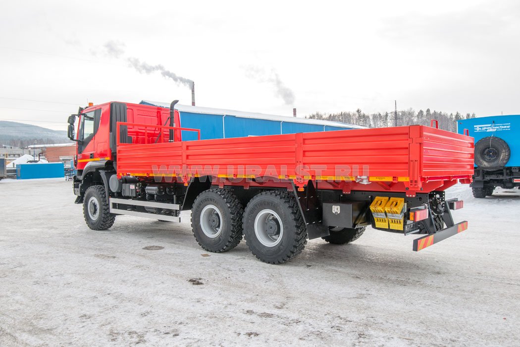 Контейнеровоз IVECO-AMT TRAKKER AT380T45W (навесное оборудование)