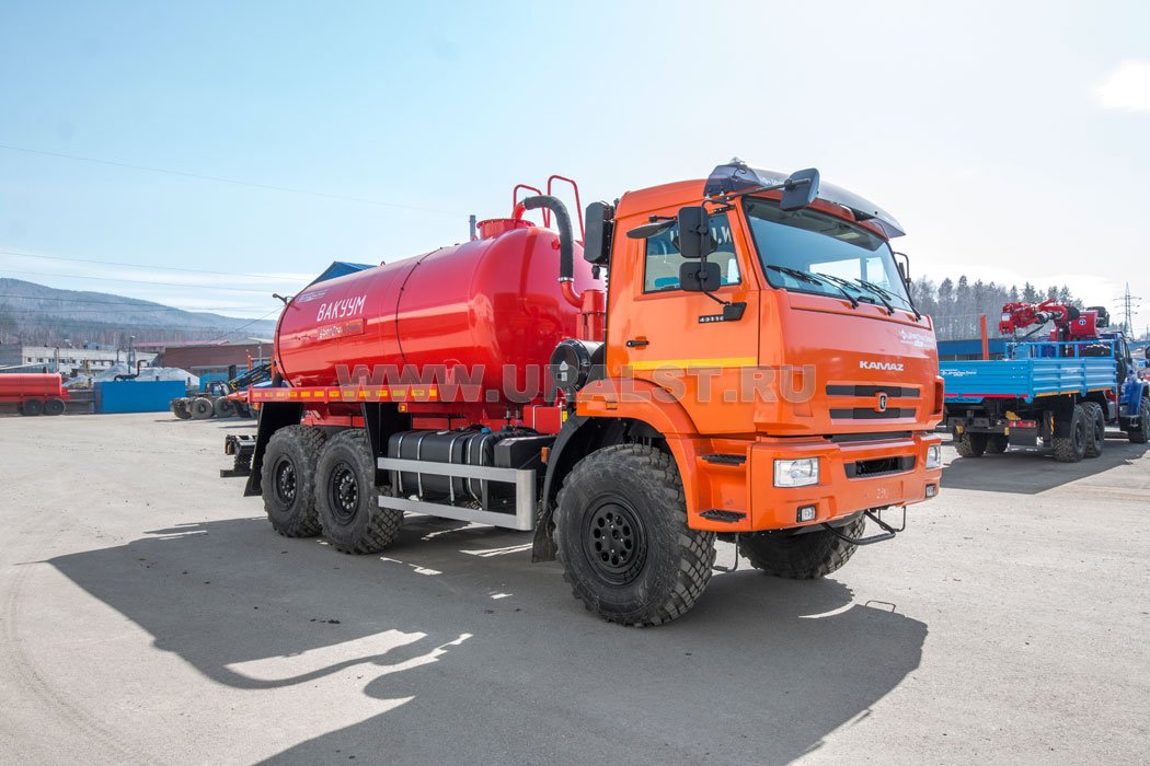 Машина вакуумная МВ-10 PNR-124D УСТ 5453A4-60 Камаз 43118-50, ревизионый люк 