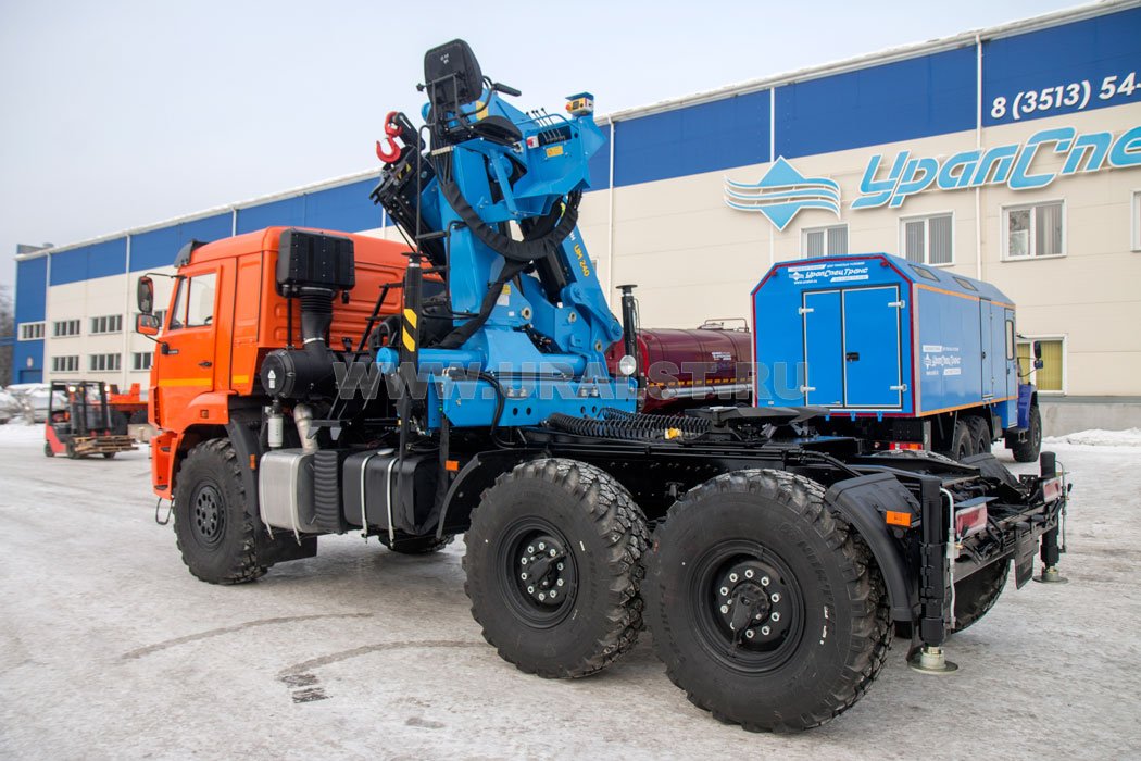Седельный тягач с КМУ ИМ-240 УСТ 54531Т Камаз 53504-6030-50