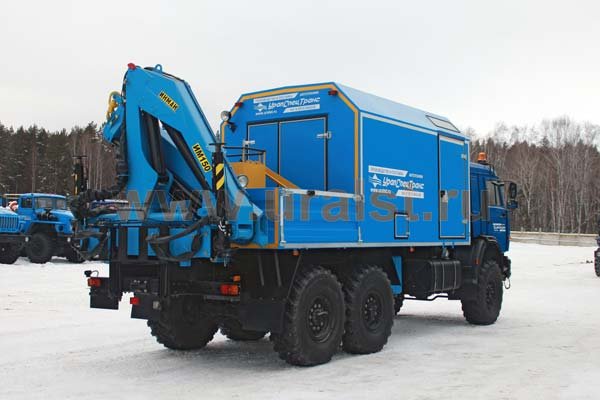 Фургон Камаз с краном-манипулятором ИМ-150-04