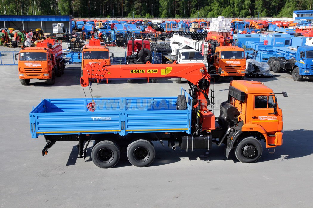 Автомобиль бортовой Камаз 65111-42 с КМУ ИТ-180