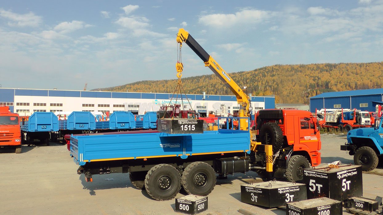 Автомобиль бортовой Камаз 43118-46 с КМУ SOOSAN SCS 513