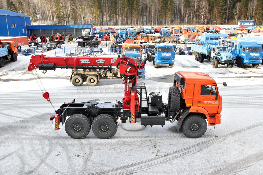 Автомобиль-тягач Камаз с КМУ SamYang HTS 2076