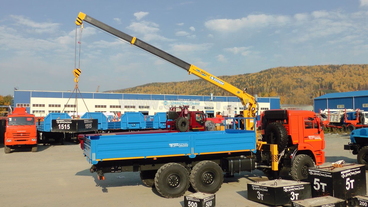Автомобиль бортовой Камаз 43118-46 с КМУ SOOSAN SCS 513