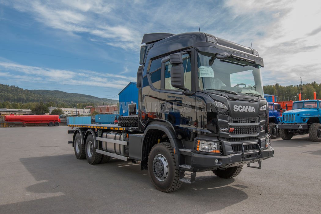 Контейнеровоз УСТ 5453SF SCANIA СG 440 6x6