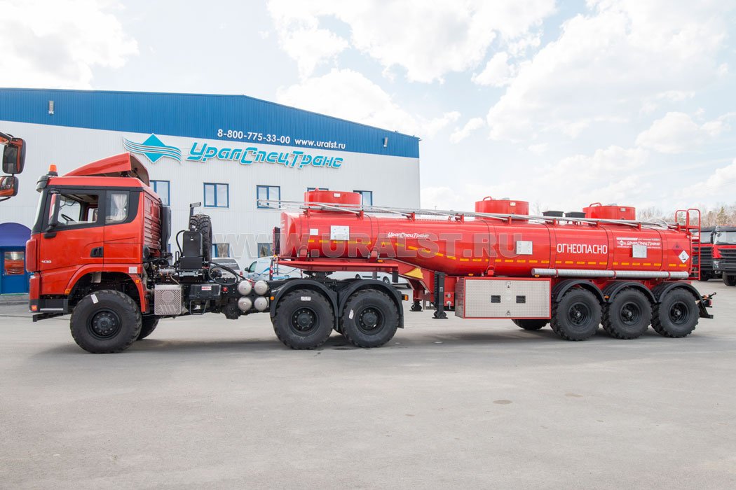 Седельный тягач SHACMAN (ШАКМАН) SX42586V385 + Полуприцеп цистерна ППЦ 26-32-3Н