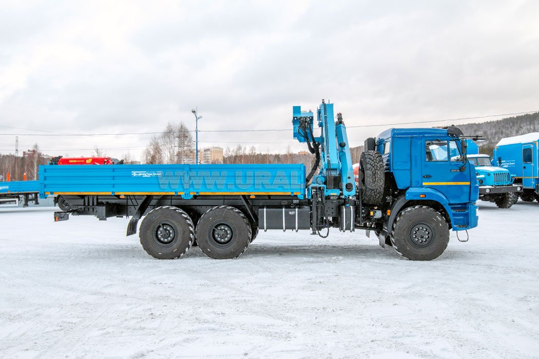 Автомобиль бортовой с КМУ ИМ-240 УСТ 54531J Камаз 43118-50 сп.м., верхнее управление