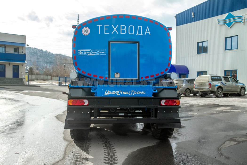 Полуприцеп цистерна для технической воды ППЦТВ 20Т-21 УСТ 9465 рамная, термос, мотопомпа 